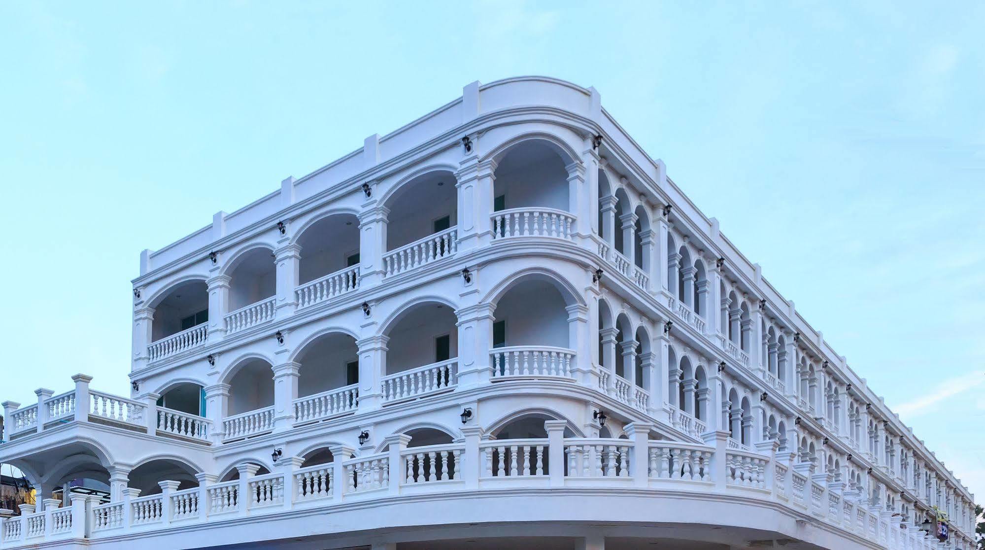 Patong Marina Hotel By Lofty מראה חיצוני תמונה